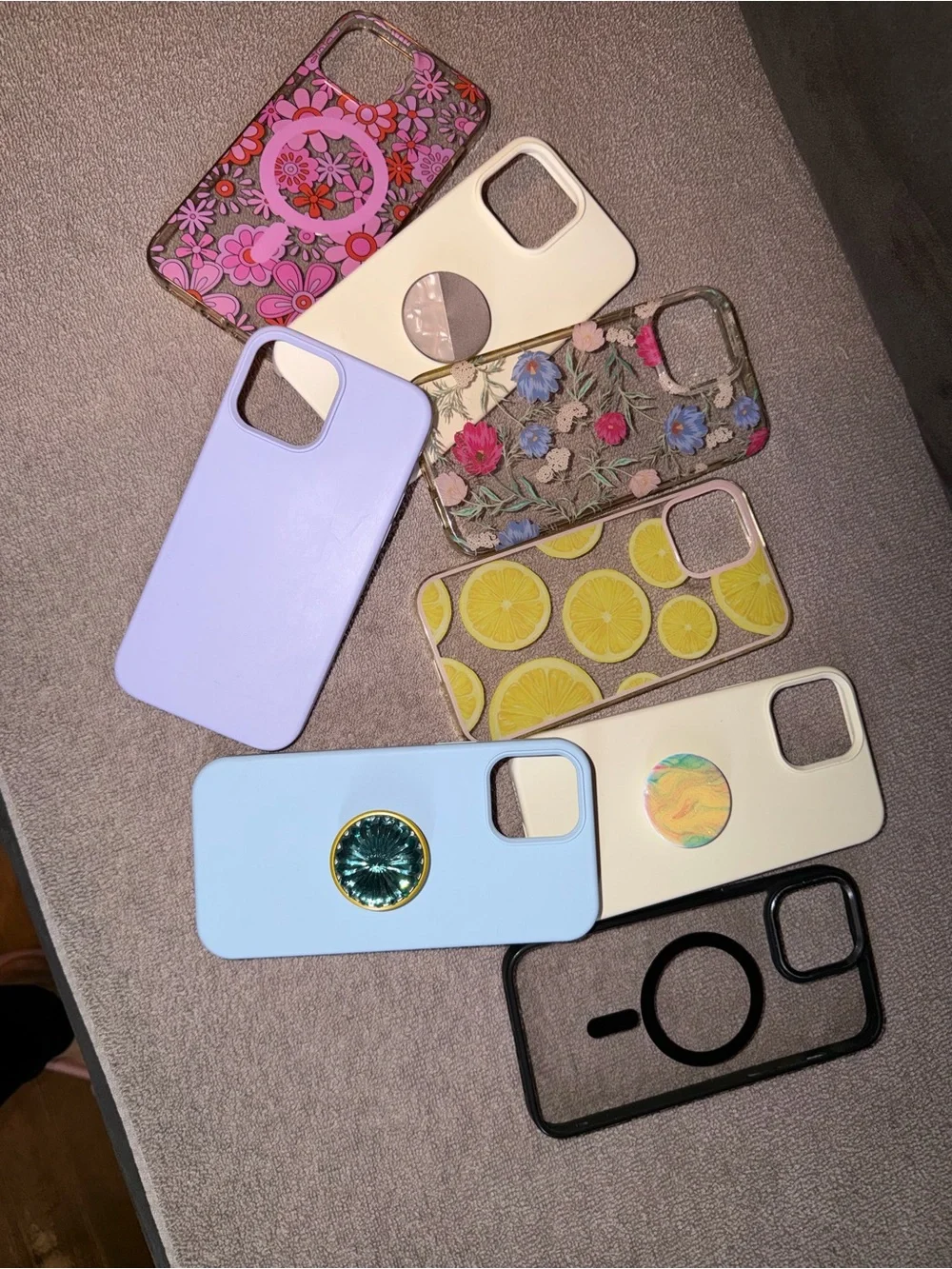 iphone 13promax cases, used but great condition!